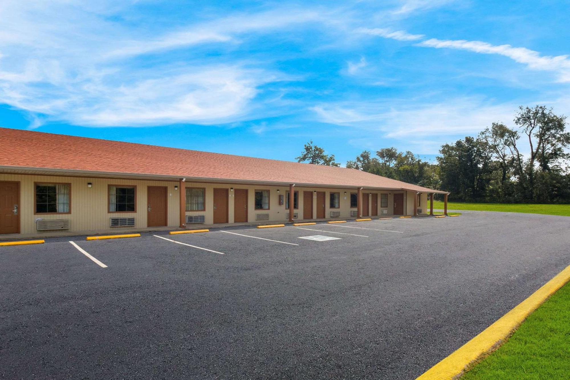 Econo Lodge Cornersville Exterior foto