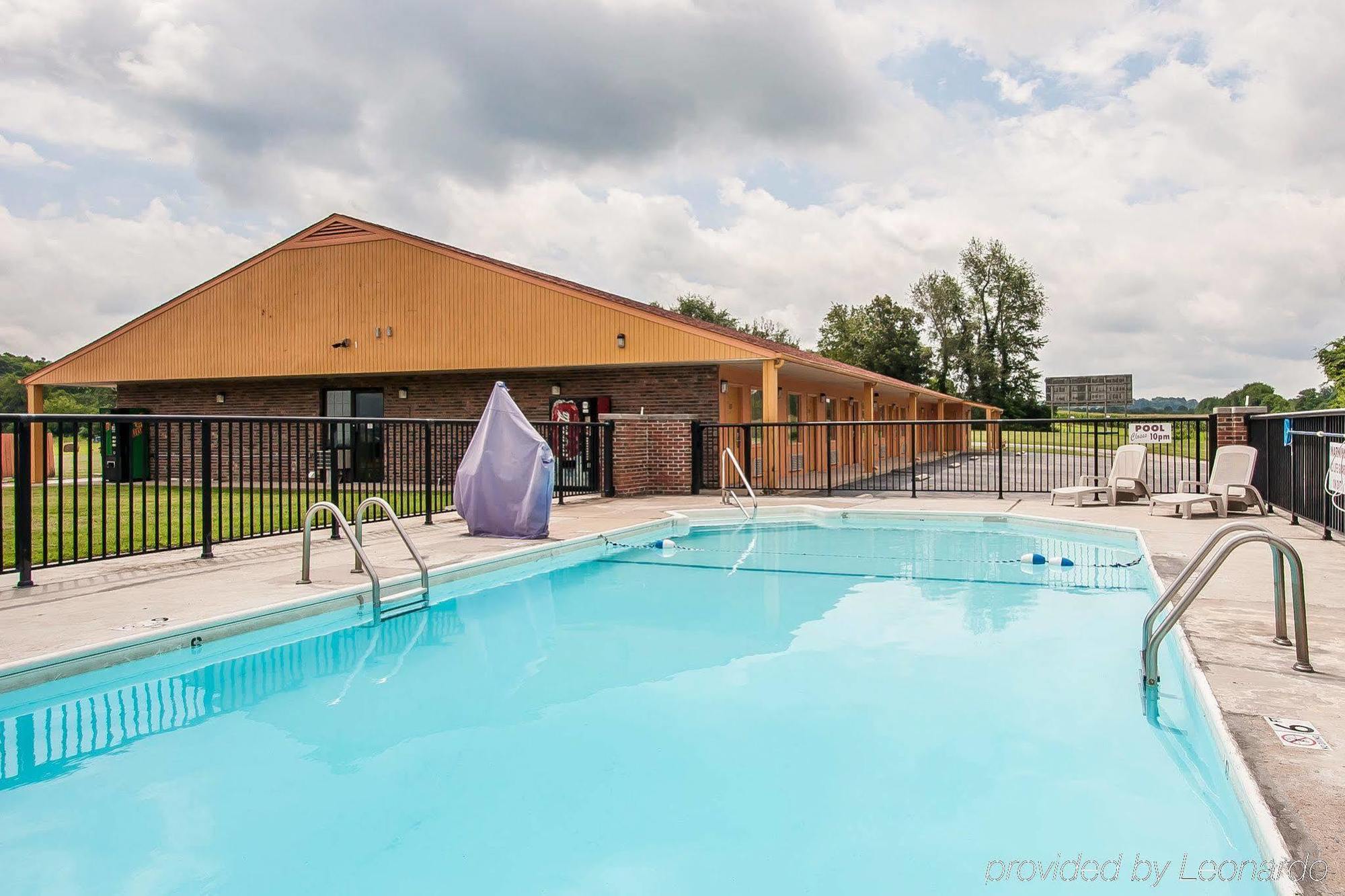 Econo Lodge Cornersville Exterior foto