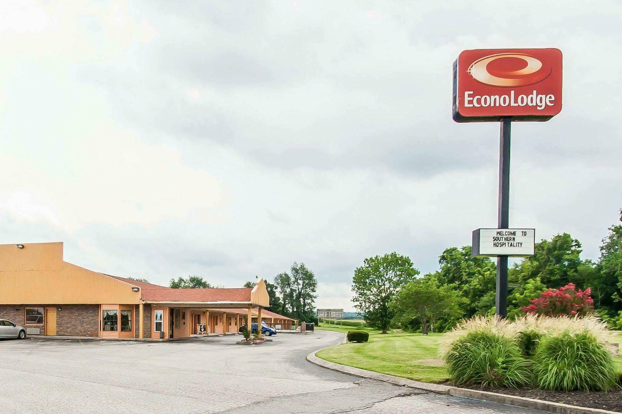 Econo Lodge Cornersville Exterior foto