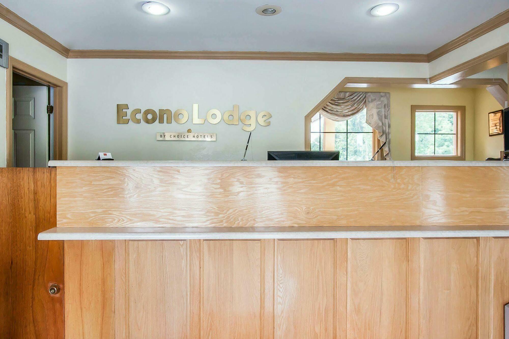 Econo Lodge Cornersville Exterior foto
